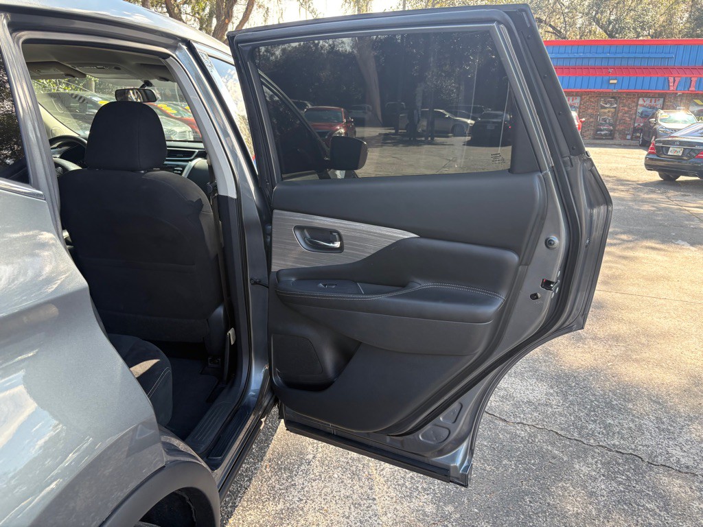 2018 Nissan Murano Image 18