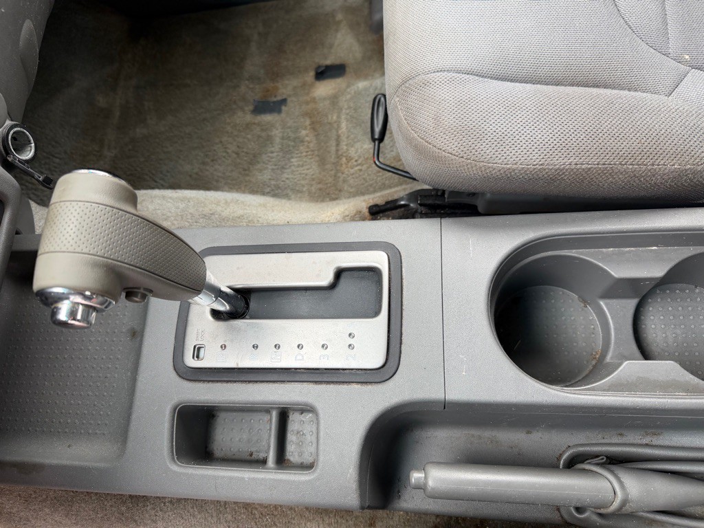 2012 Nissan Frontier Image 14