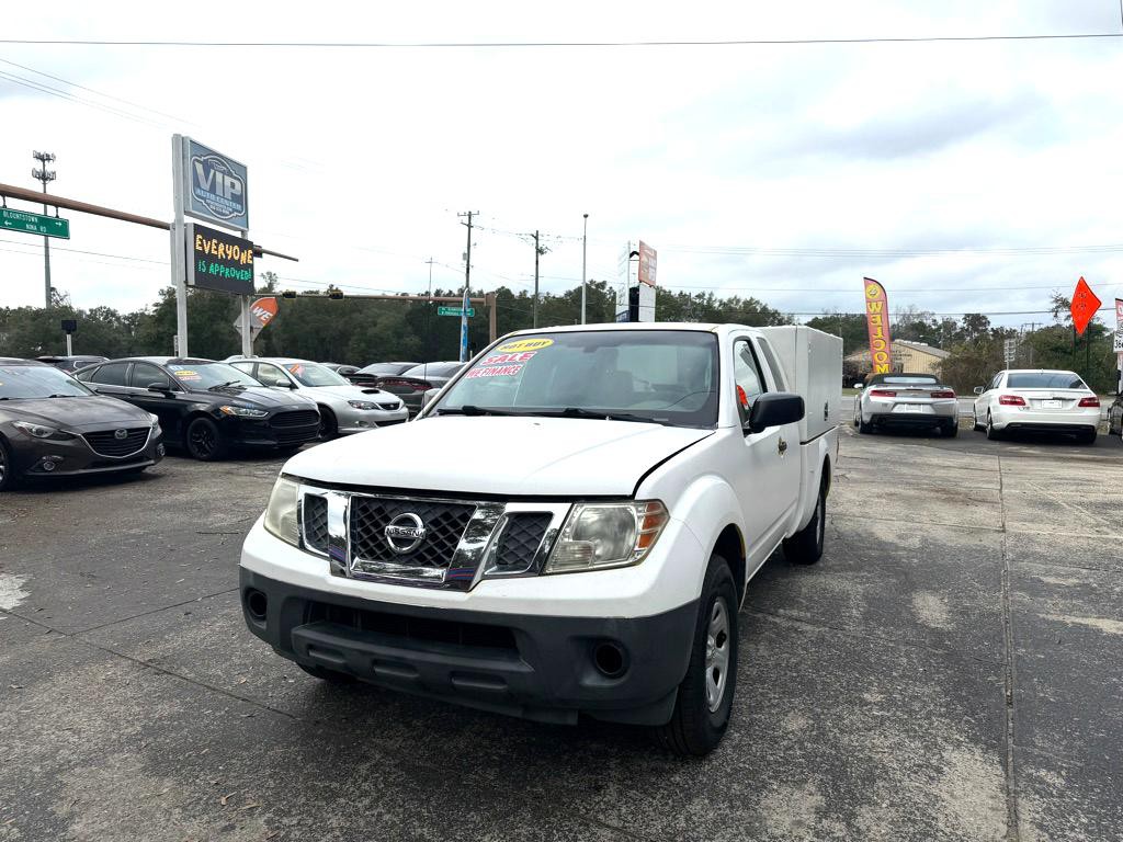 2012 Nissan Frontier Image 1