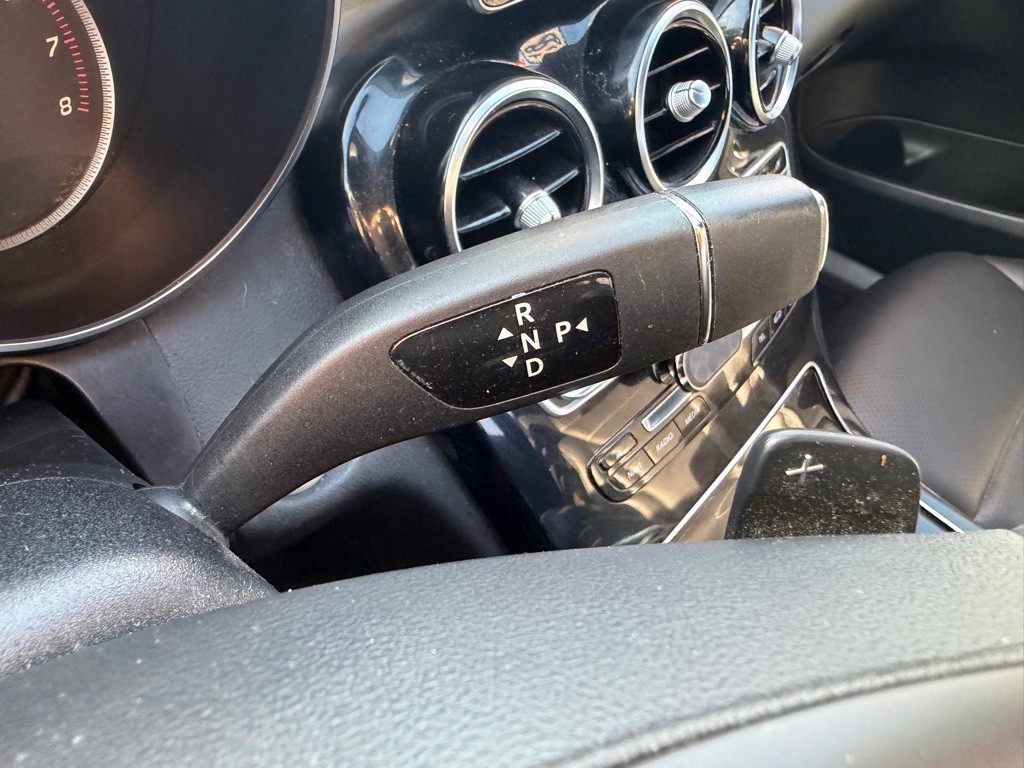 2018 Mercedes-Benz C-Class Image 16