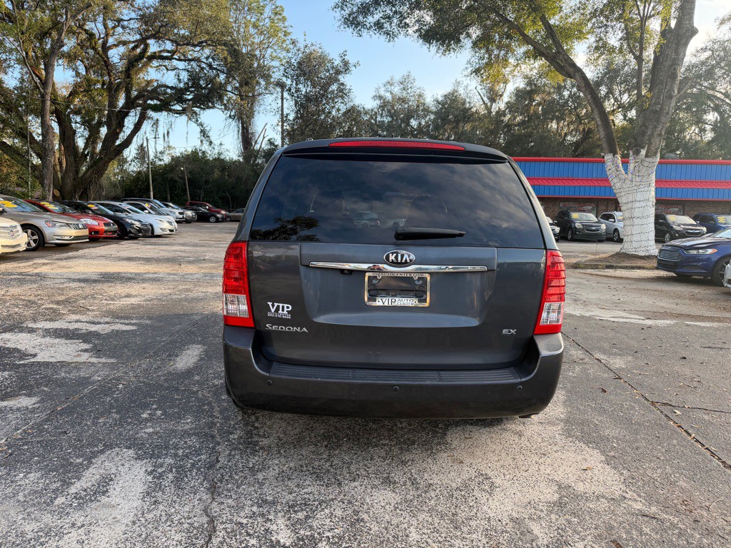 2014 Kia Sedona Image 4