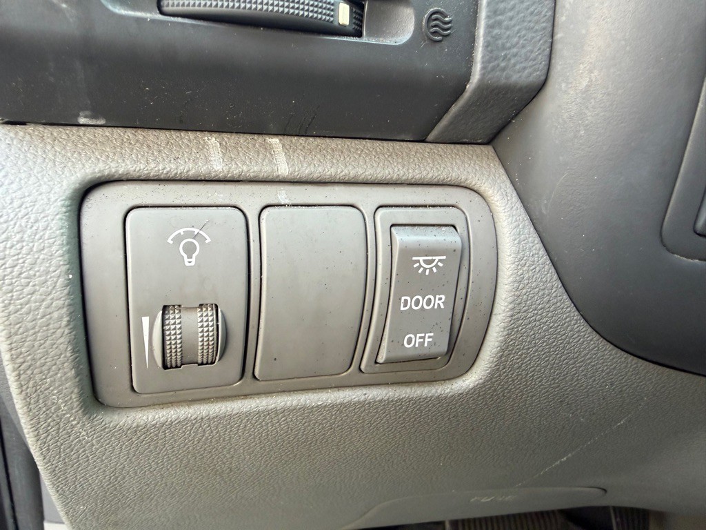 2014 Kia Sedona Image 12