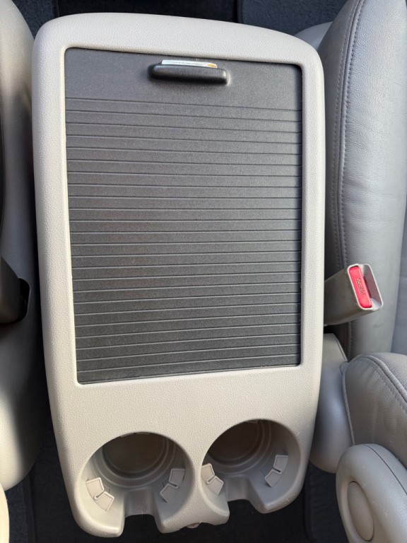 2014 Kia Sedona Image 14