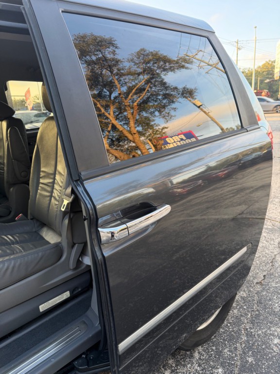 2014 Kia Sedona Image 17