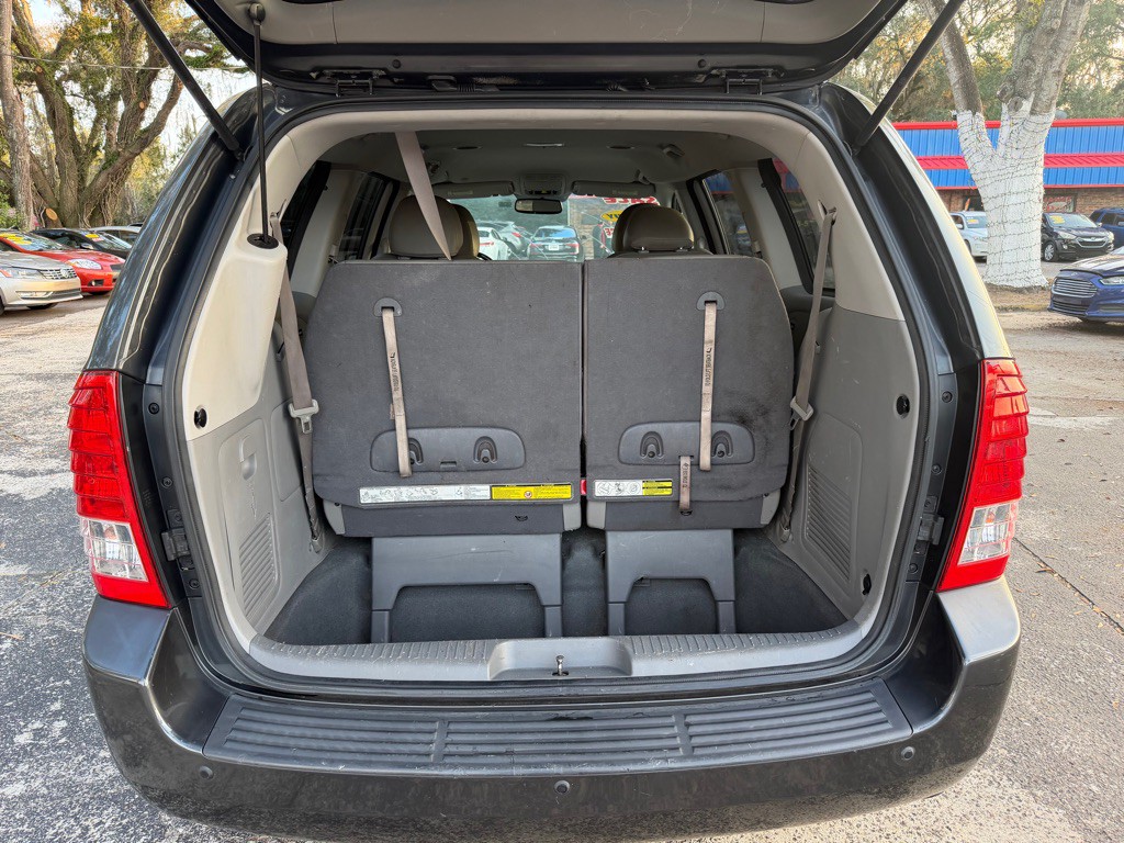 2014 Kia Sedona Image 21