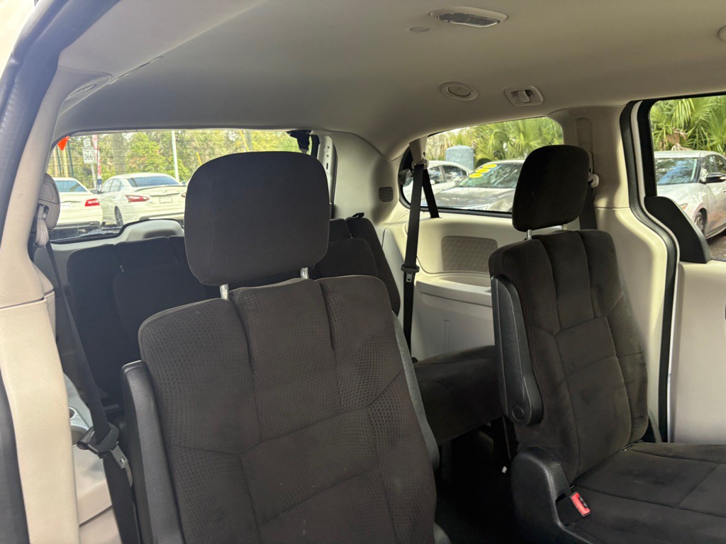 2012 Dodge Grand Caravan Image 23