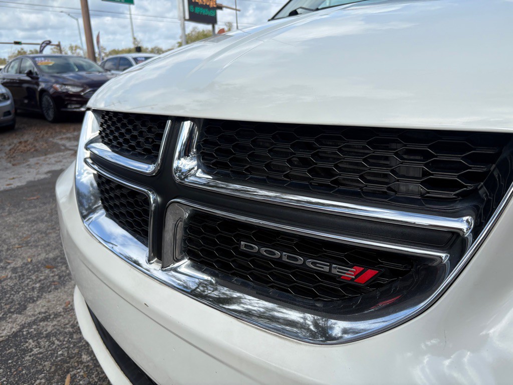 2012 Dodge Grand Caravan Image 25