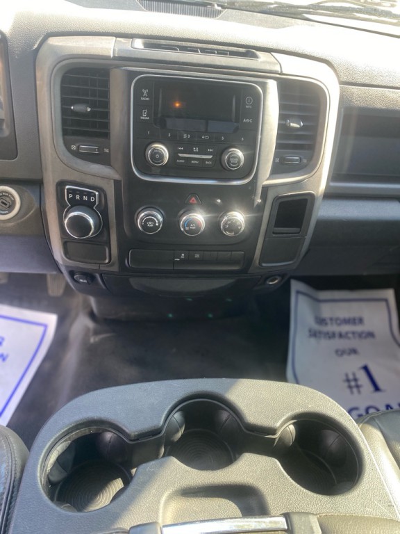 2015 RAM 1500 Image 11