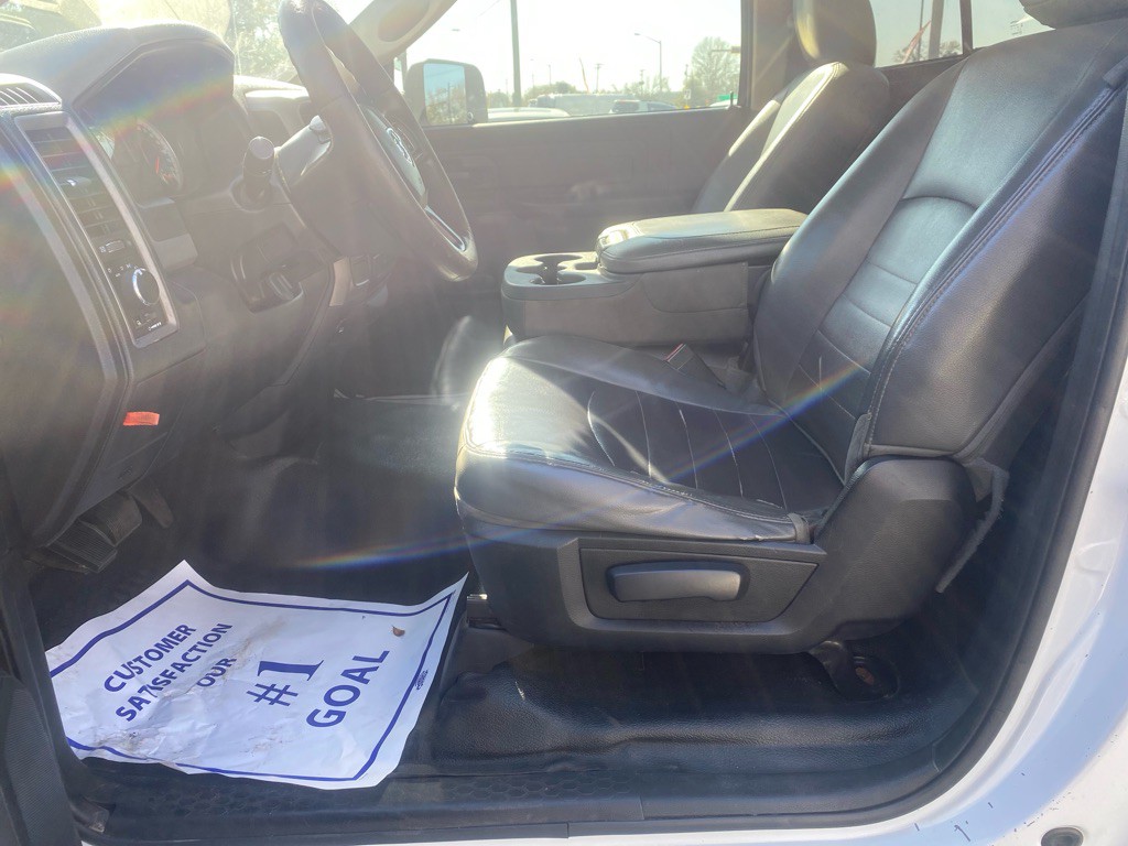 2015 RAM 1500 Image 12