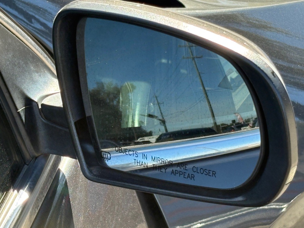 2015 Jeep Cherokee Image 11