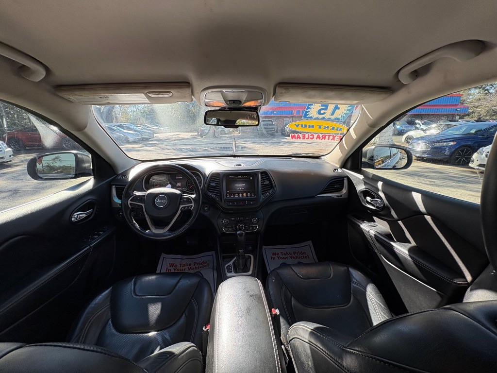 2015 Jeep Cherokee Image 19