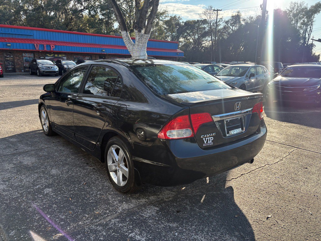 2011 Honda Civic Image 3