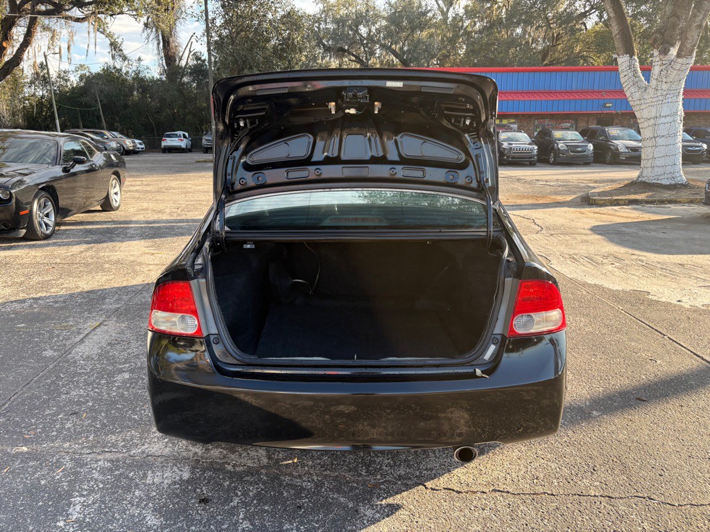 2011 Honda Civic Image 16