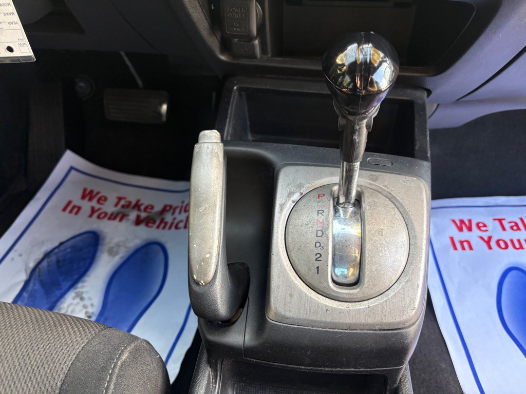 2011 Honda Civic Image 21