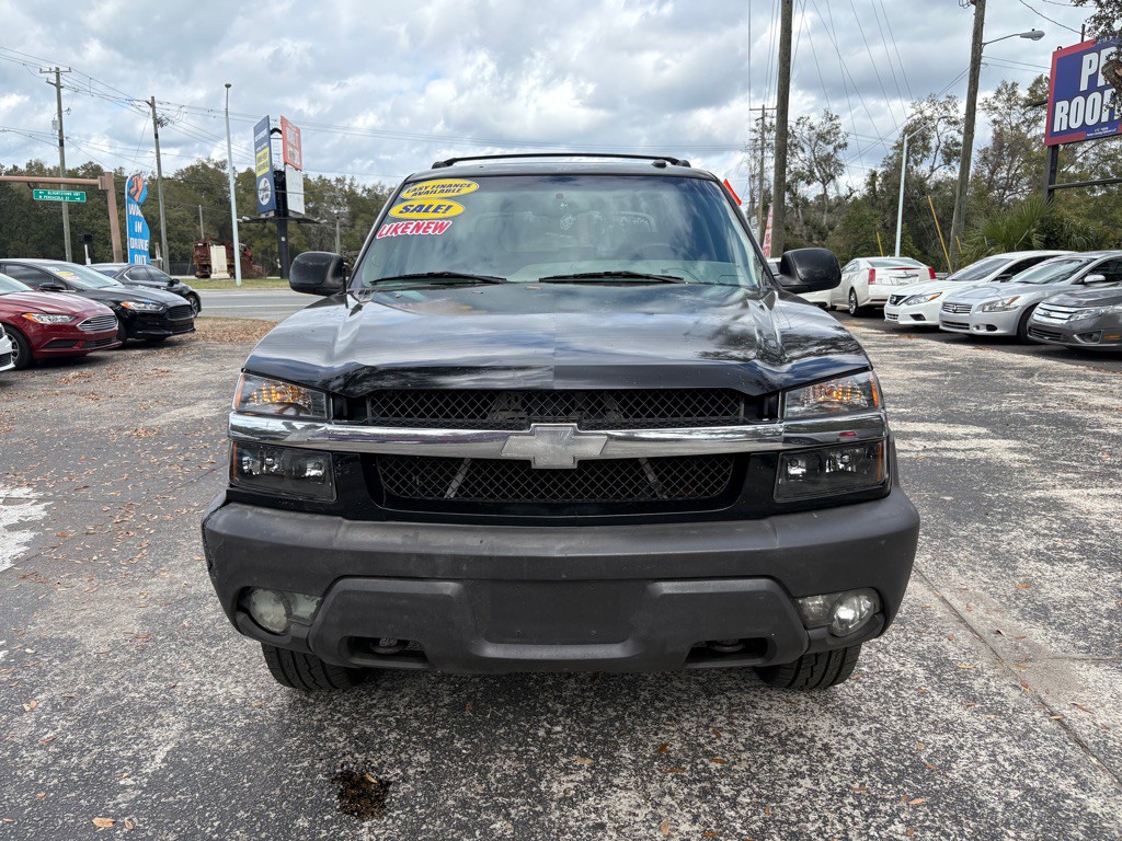 2003 Chevrolet Avalanche Image 7