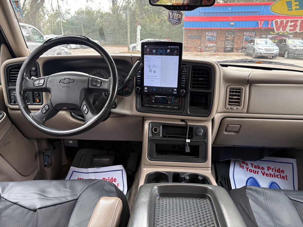 2003 Chevrolet Avalanche Image 22