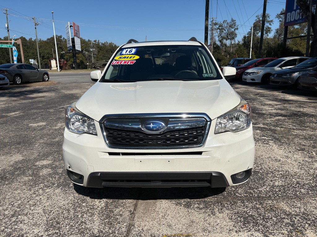 2016 Subaru Forester Image 6
