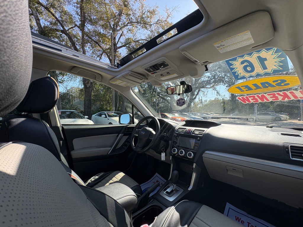 2016 Subaru Forester Image 16