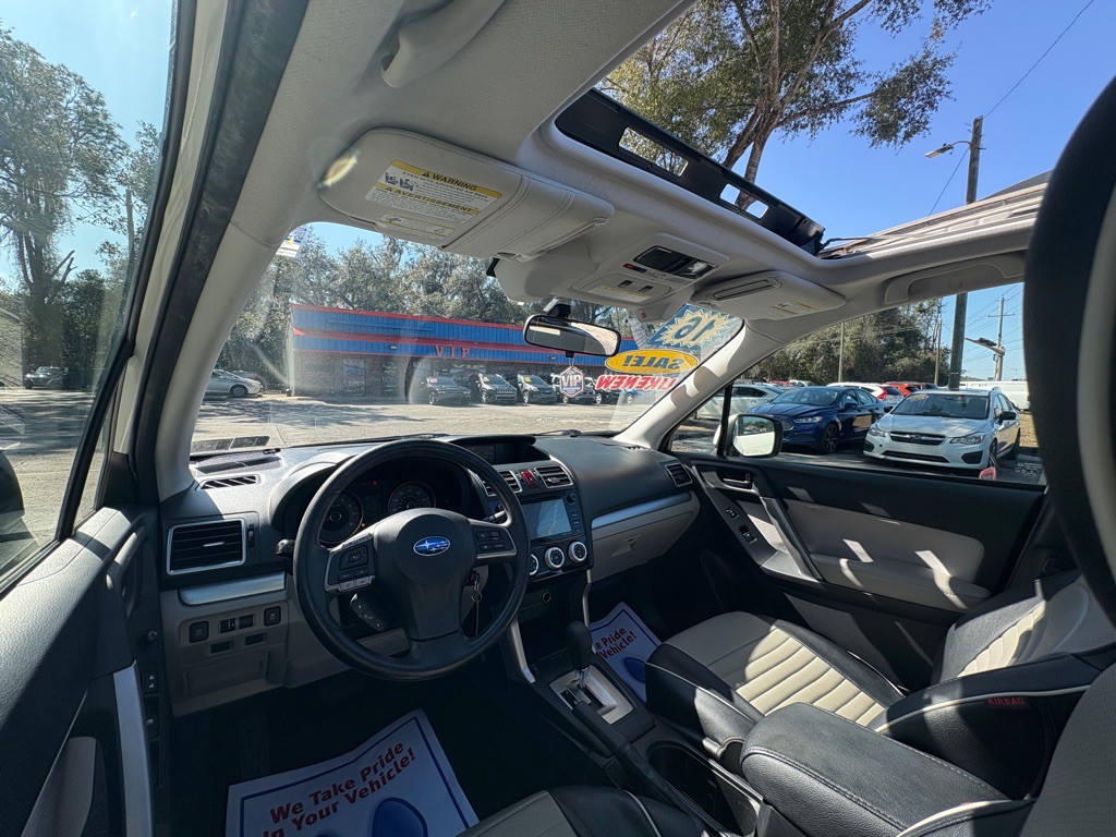 2016 Subaru Forester Image 17