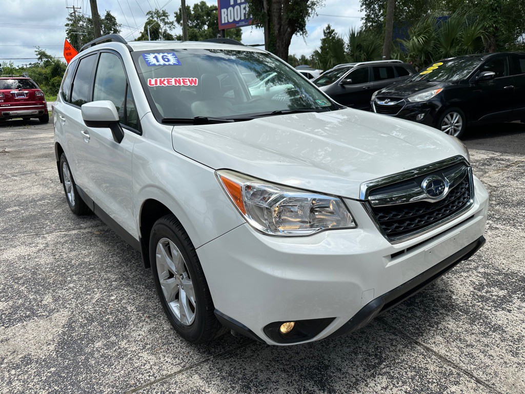 2016 Subaru Forester Image 7