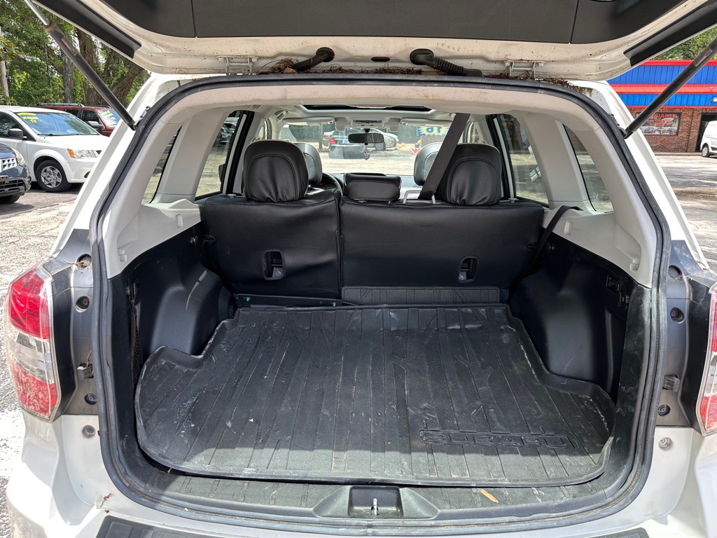 2016 Subaru Forester Image 18