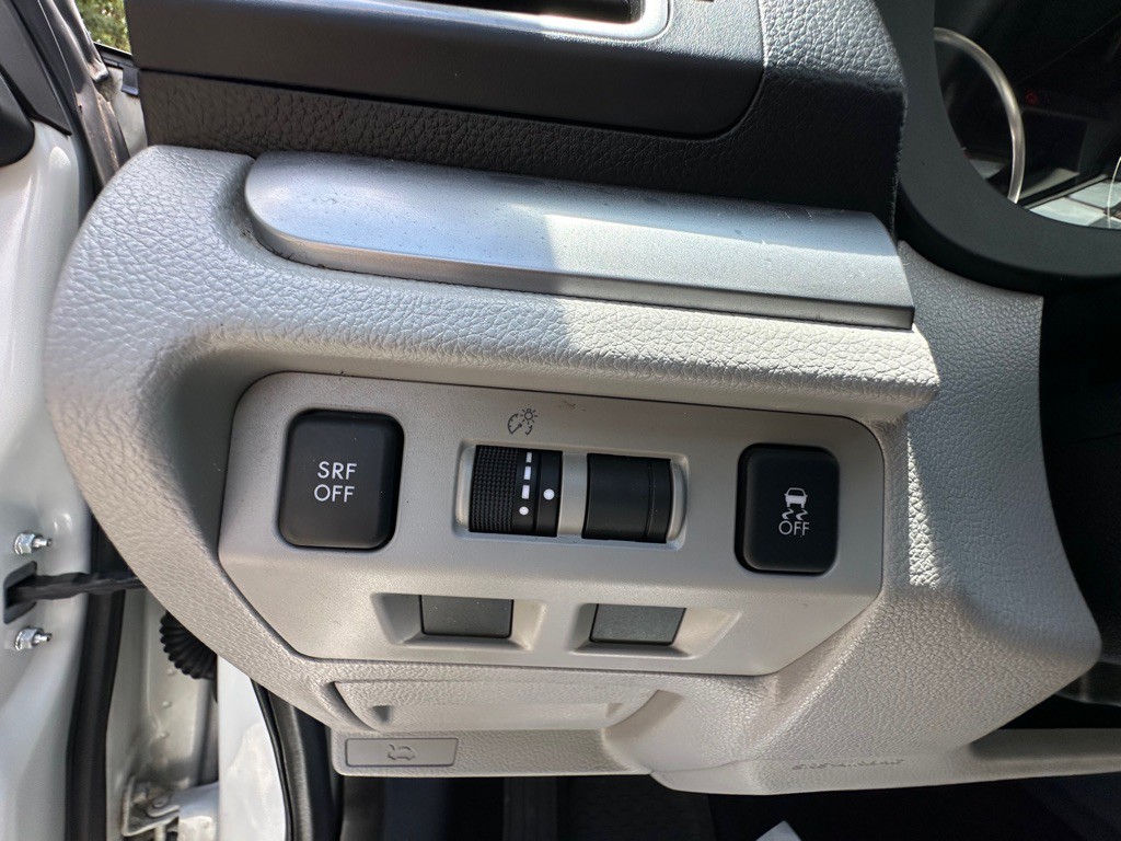 2016 Subaru Forester Image 28