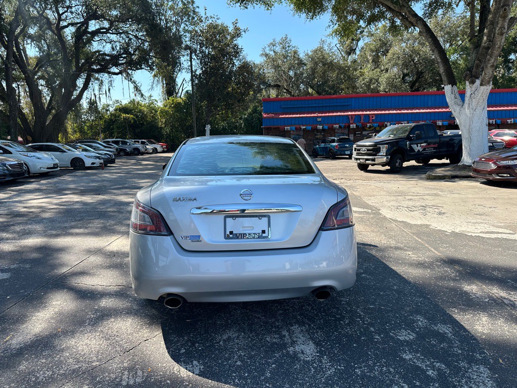 2013 Nissan Maxima Image 4