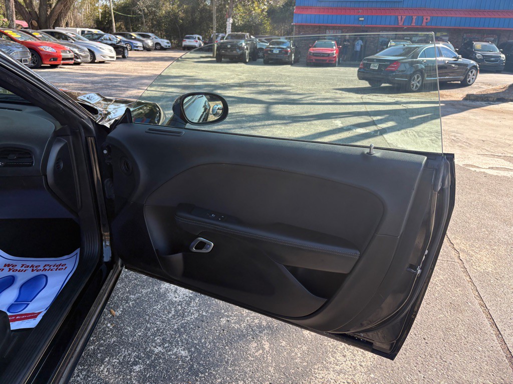 2019 Dodge Challenger Image 13