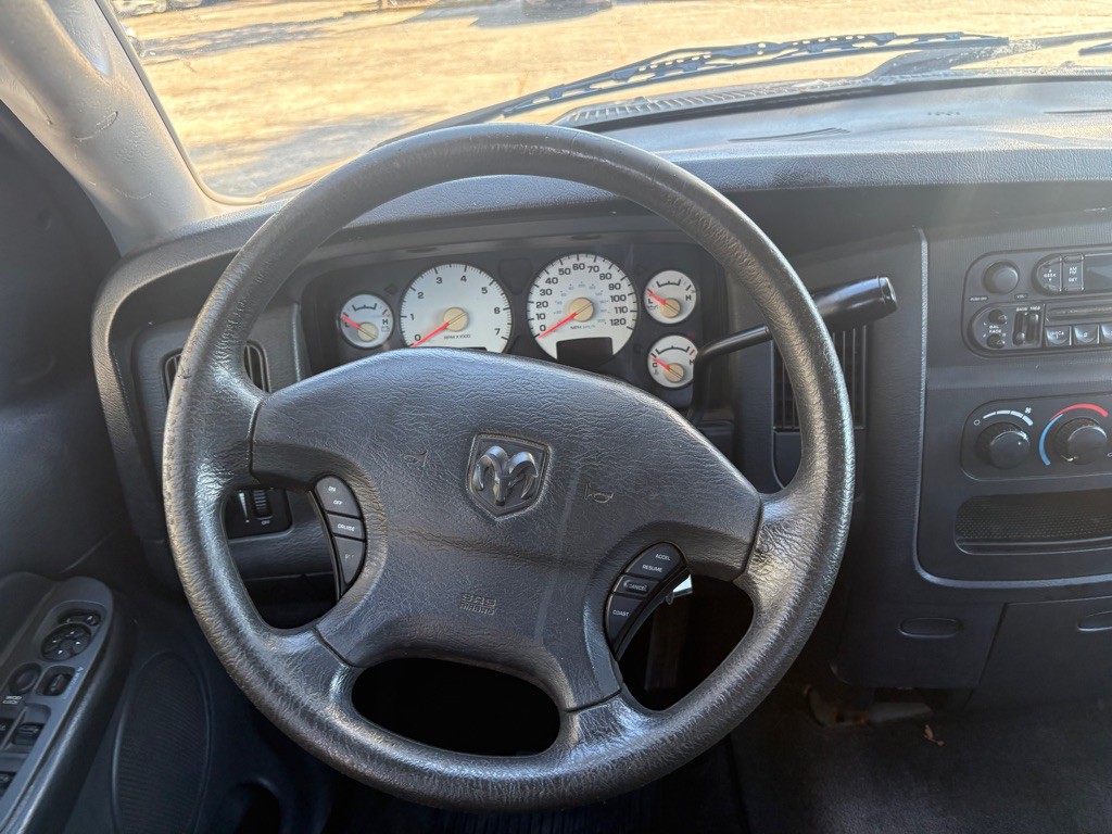 2003 Dodge Ram 1500 Image 21