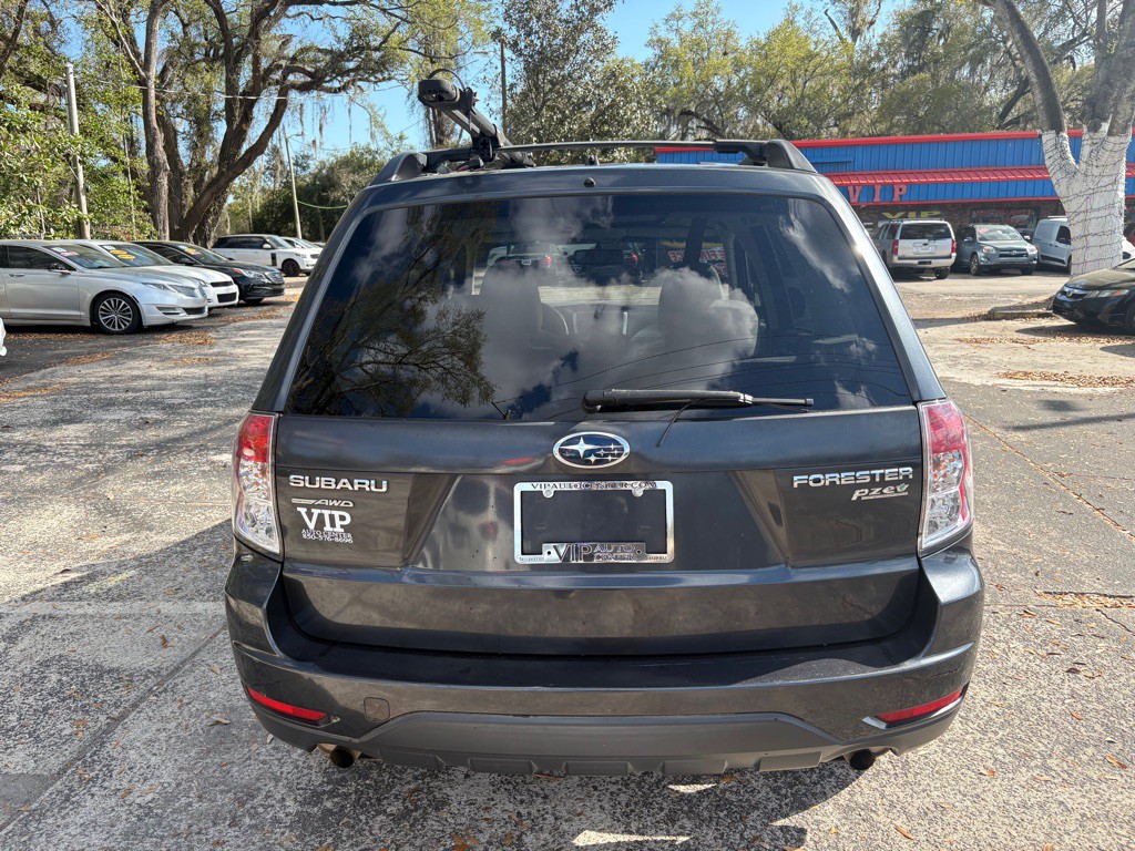 2010 Subaru Forester Image 4