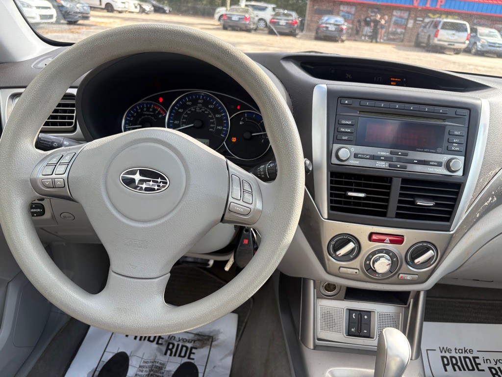 2010 Subaru Forester Image 22