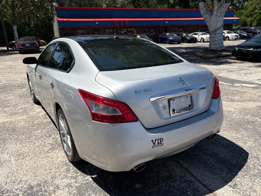 2011 Nissan Maxima Image 3