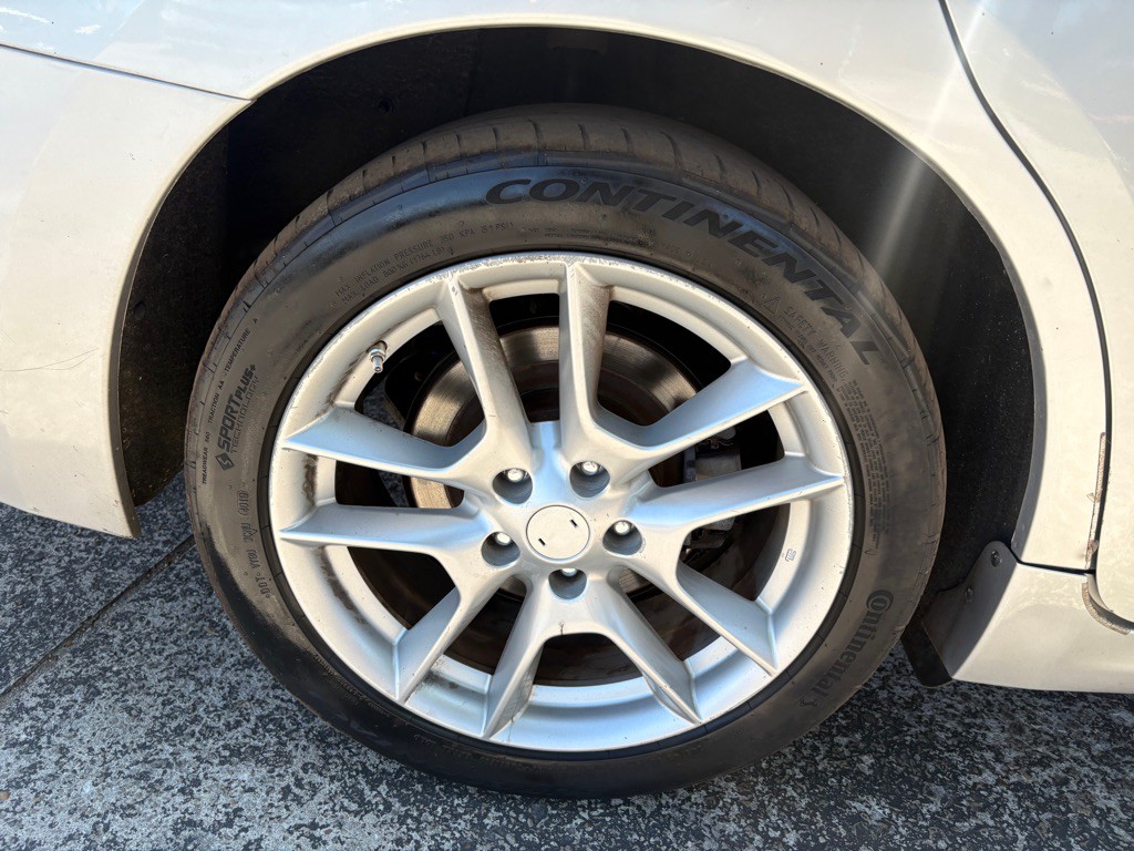 2011 Nissan Maxima Image 17