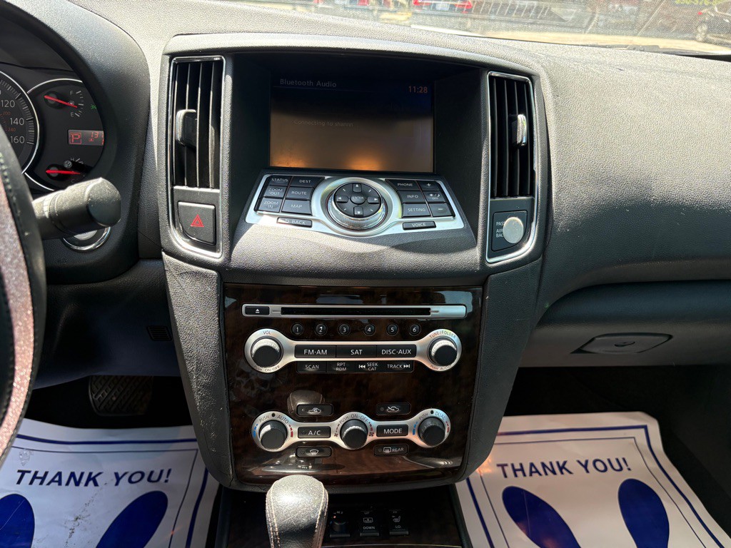 2011 Nissan Maxima Image 29