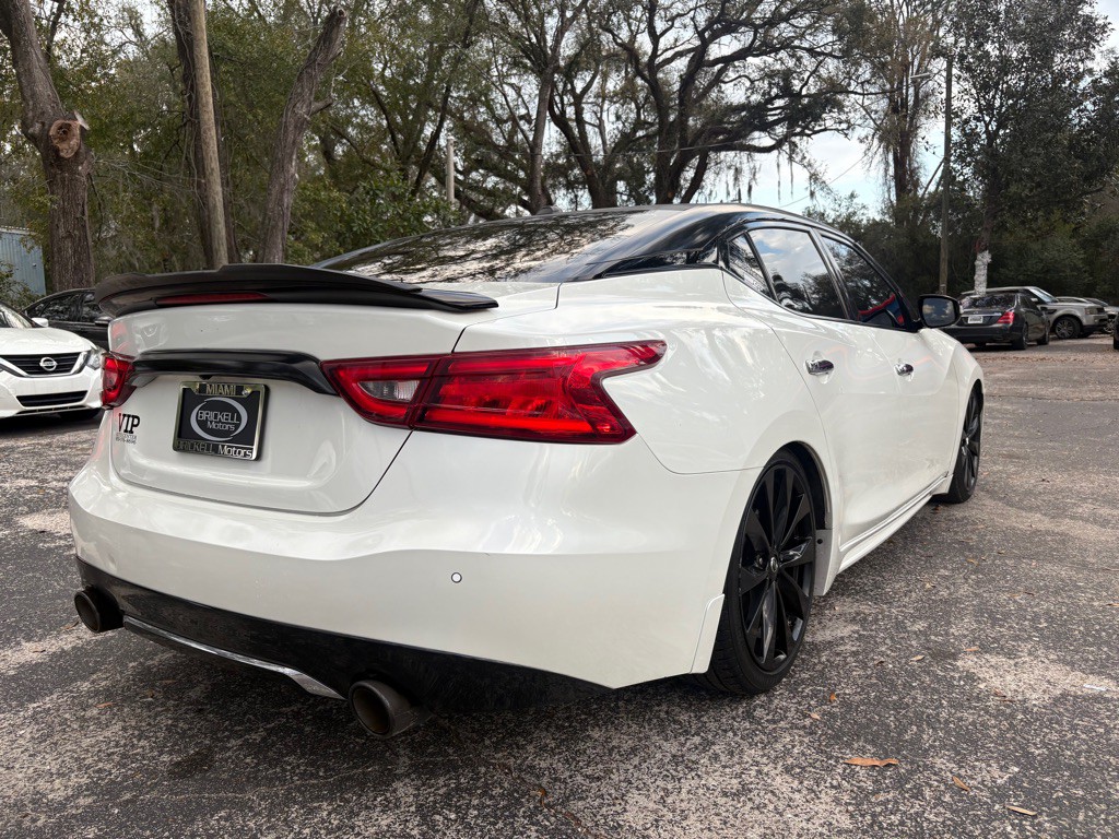2017 Nissan Maxima Image 5