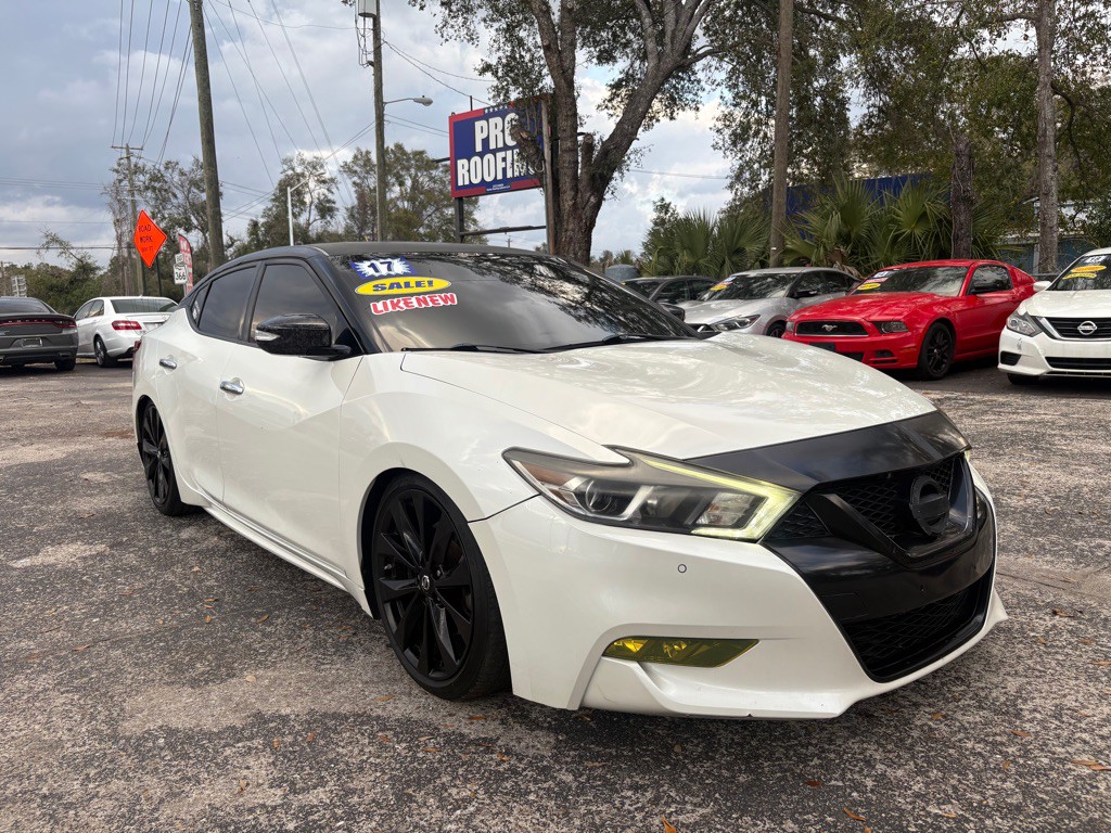 2017 Nissan Maxima Image 7