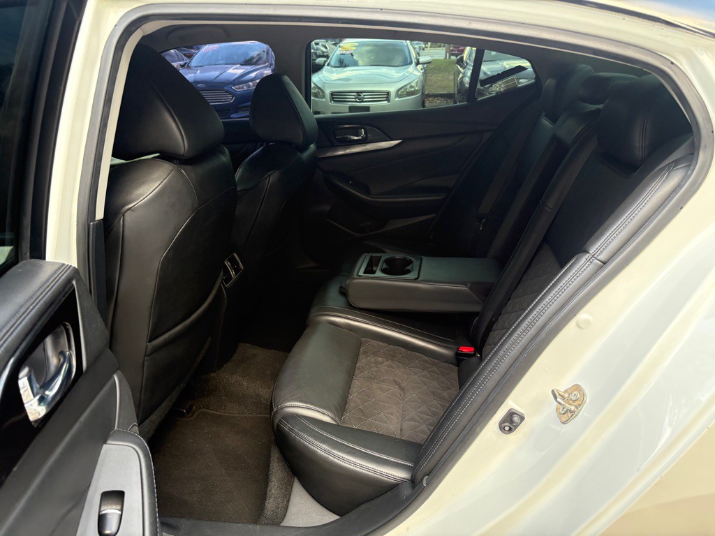 2017 Nissan Maxima Image 17