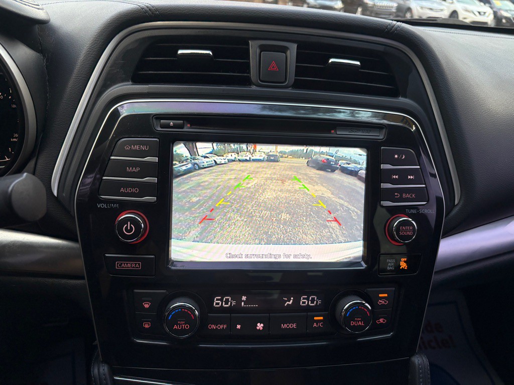 2017 Nissan Maxima Image 23