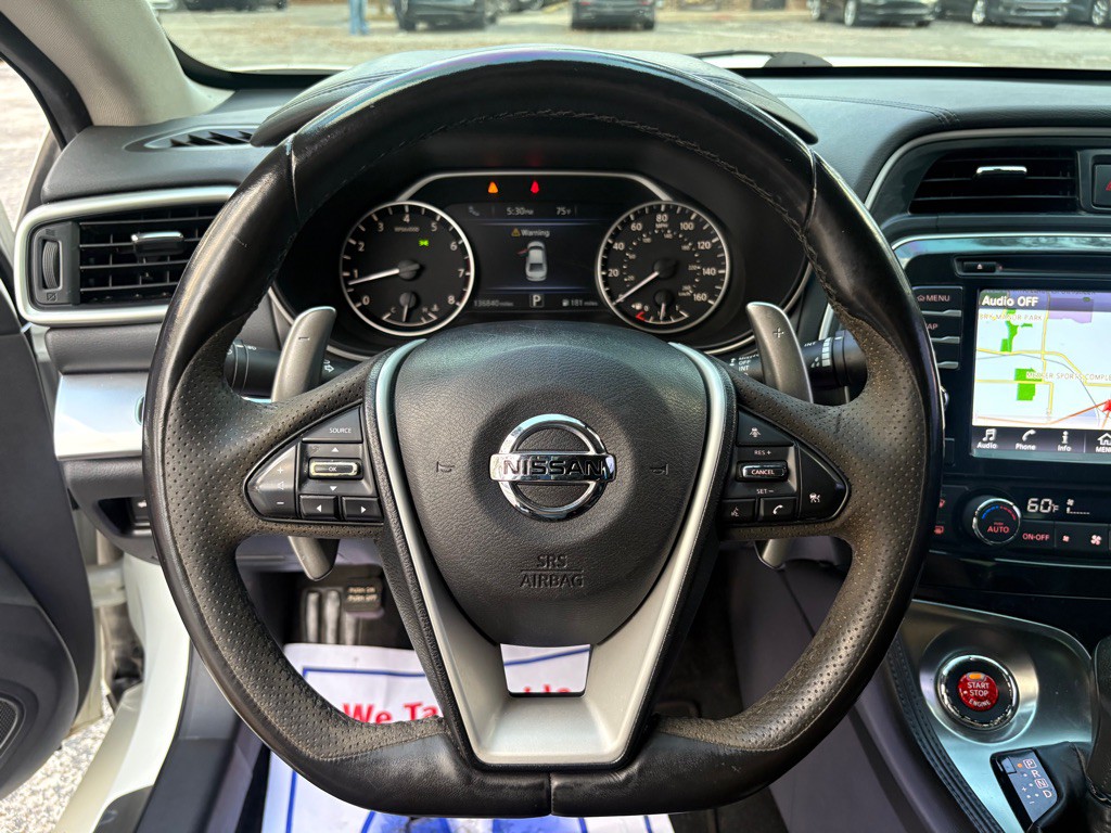 2017 Nissan Maxima Image 25