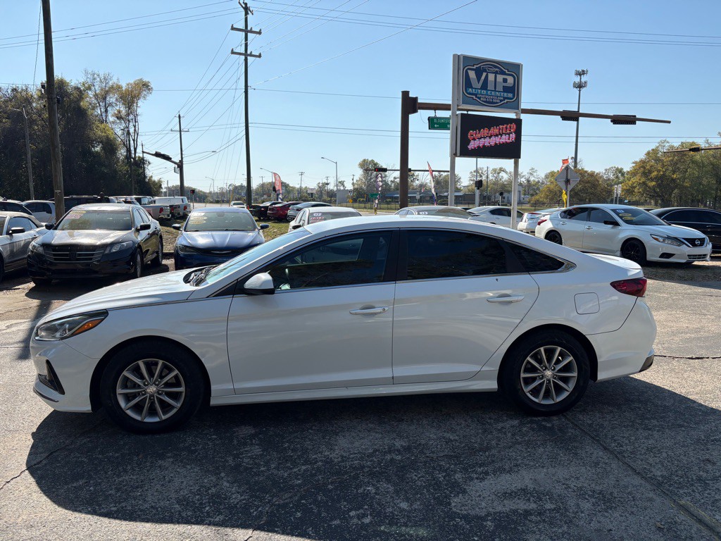 2018 Hyundai Sonata Image 2