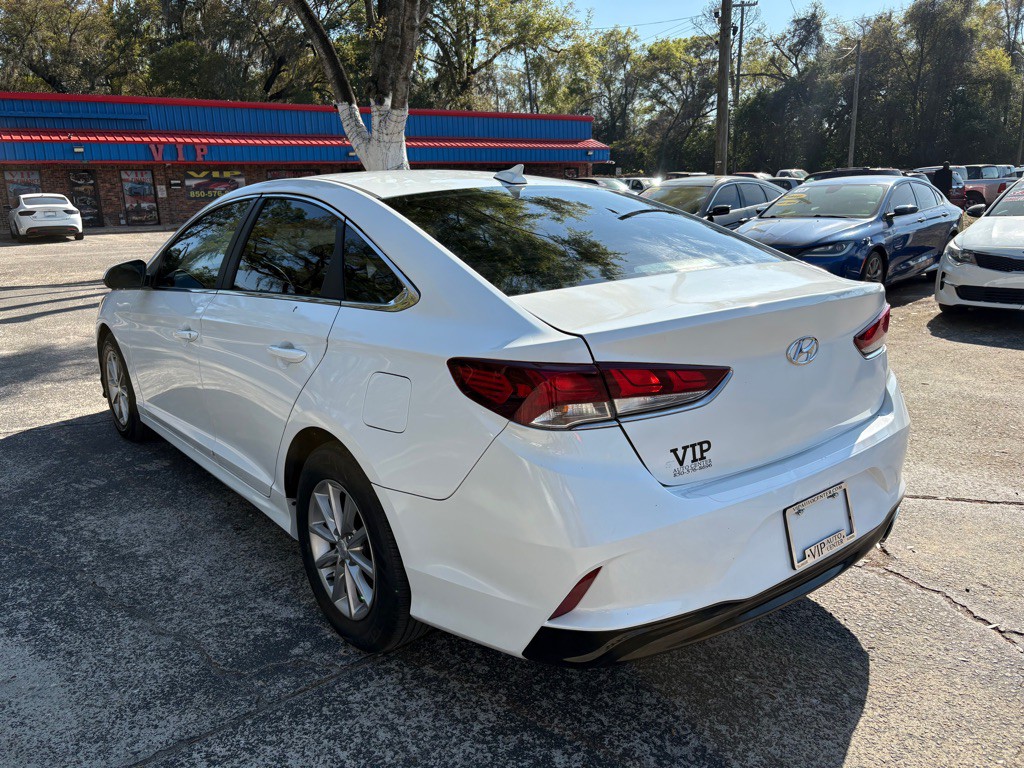 2018 Hyundai Sonata Image 3