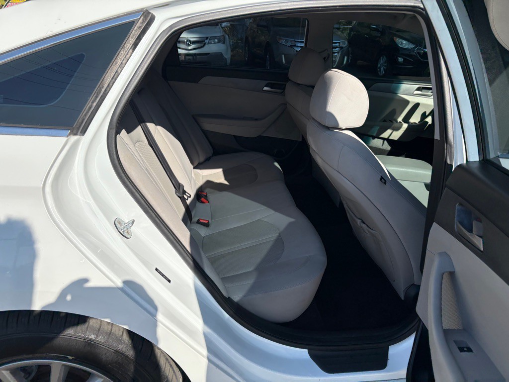 2018 Hyundai Sonata Image 16