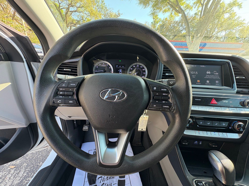 2018 Hyundai Sonata Image 23