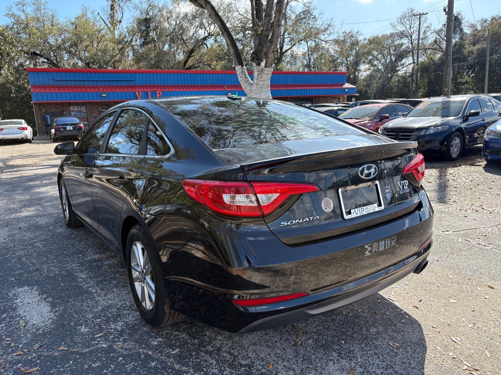 2017 Hyundai Sonata Image 3
