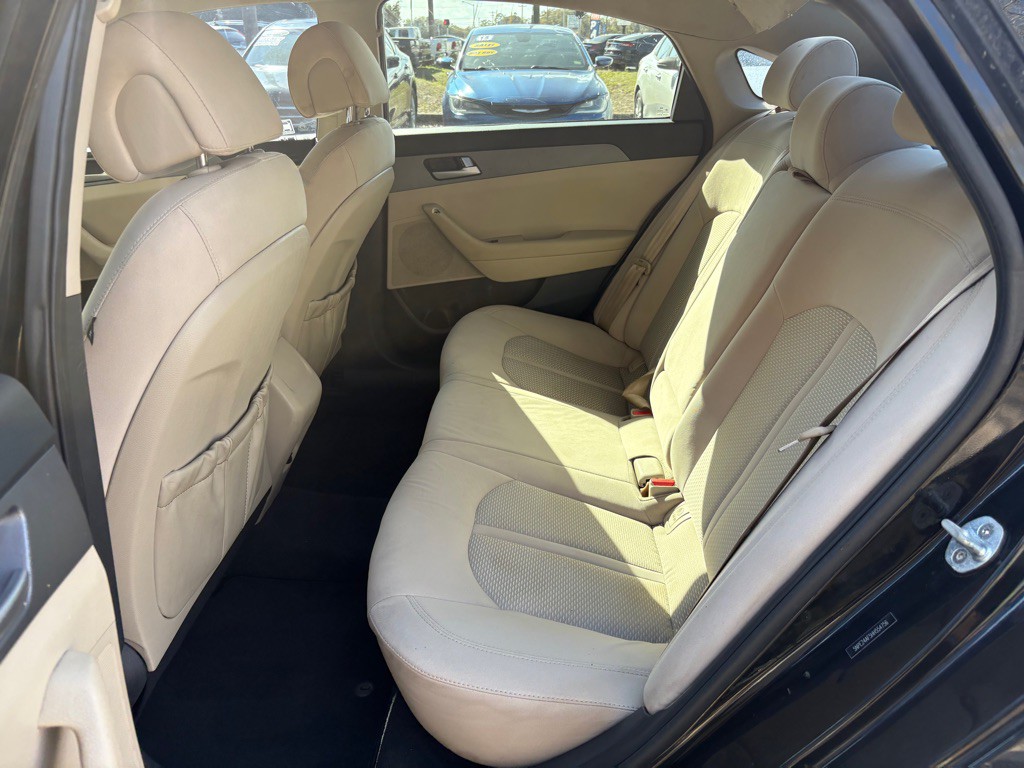 2017 Hyundai Sonata Image 12