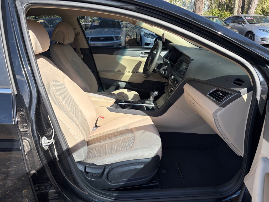 2017 Hyundai Sonata Image 14