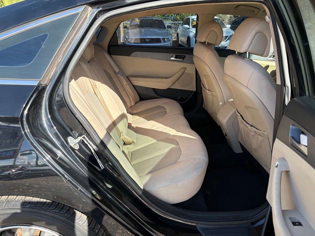 2017 Hyundai Sonata Image 16