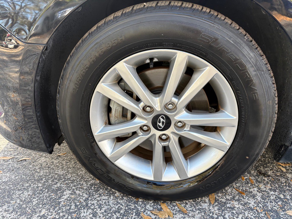 2017 Hyundai Sonata Image 27