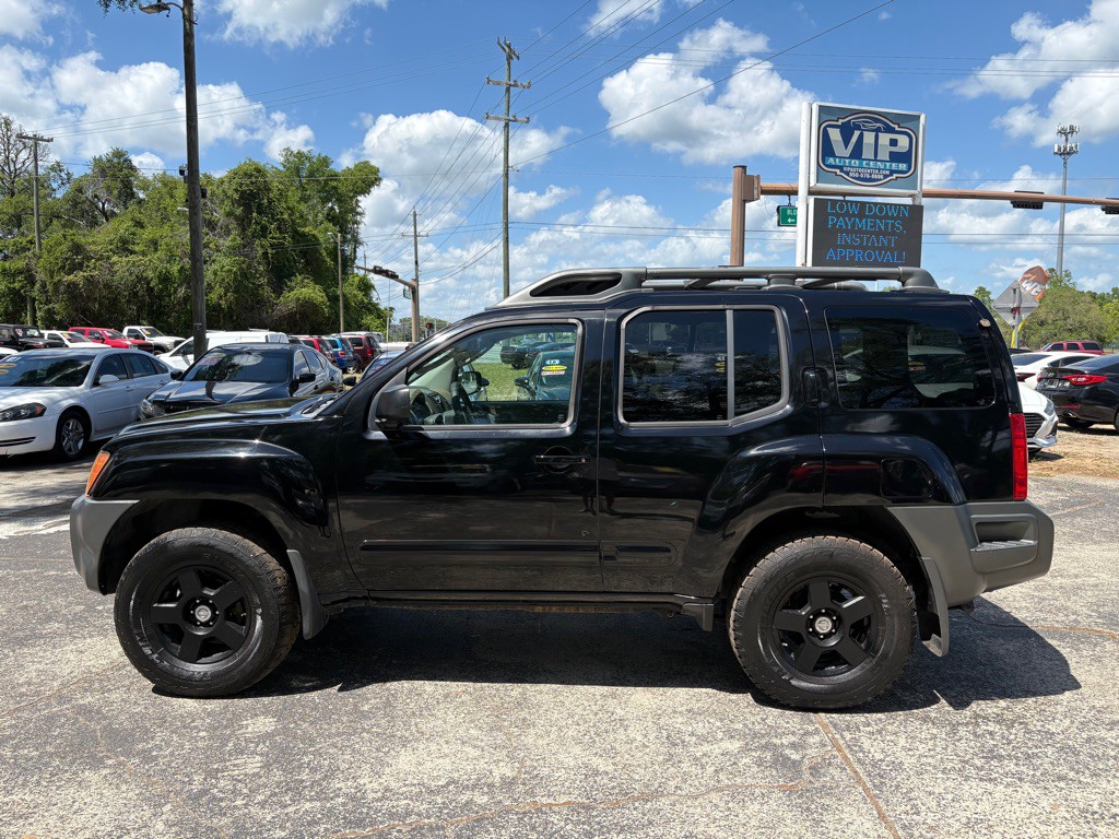 2005 Nissan Xterra Image 2