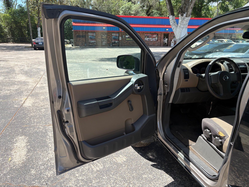 2005 Nissan Xterra Image 10